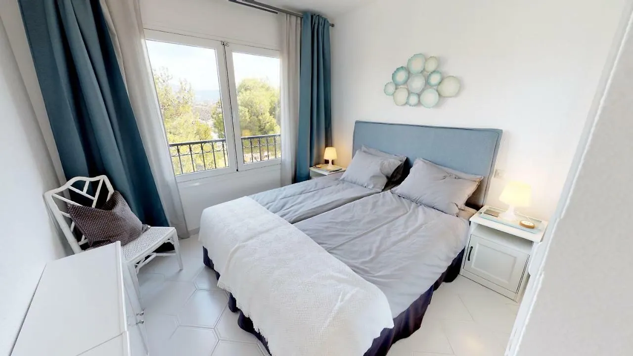 Top Floor Apartment - Amazing Sea View Sitio de Calahonda